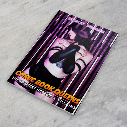 Mini Book: Comic Book Queens